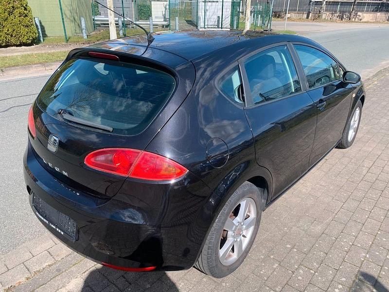 Gebraucht Seat Leon 102 PS (75 kW) 2008 Schwarz Kleinwagen
