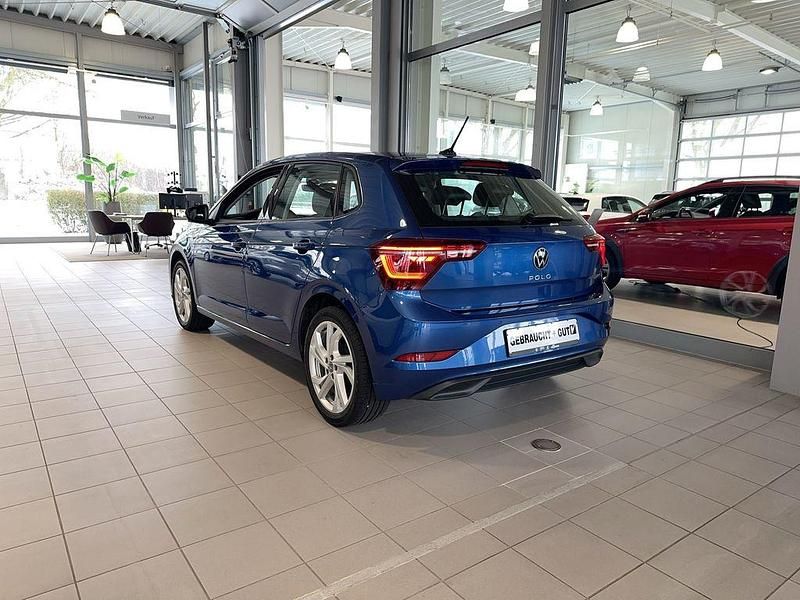 Gebraucht VW Polo Style 95 PS (69 kW) 2023 Blau Limousine
