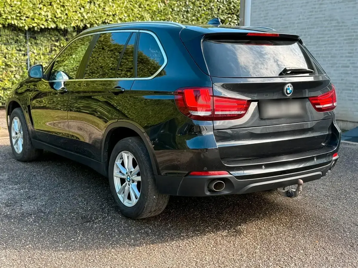 Second-hand BMW X5 258 CP (189 kW) 2015 Negru SUV