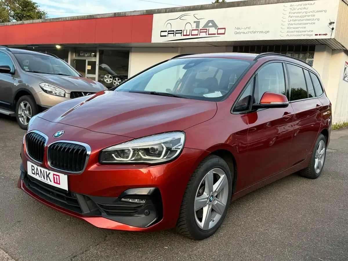 Gebraucht BMW 220 Advantage 190 PS (139 kW) 2019 Sunset orange metallic Van / Kleinbus