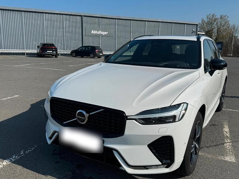 Gebraucht Volvo XC60 197 PS (144 kW) 2022 Weiß SUV