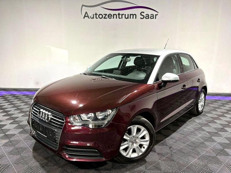 Gebraucht Audi A1 Sportback Attraction 86 PS (63 kW) 2013 Silber Kleinwagen