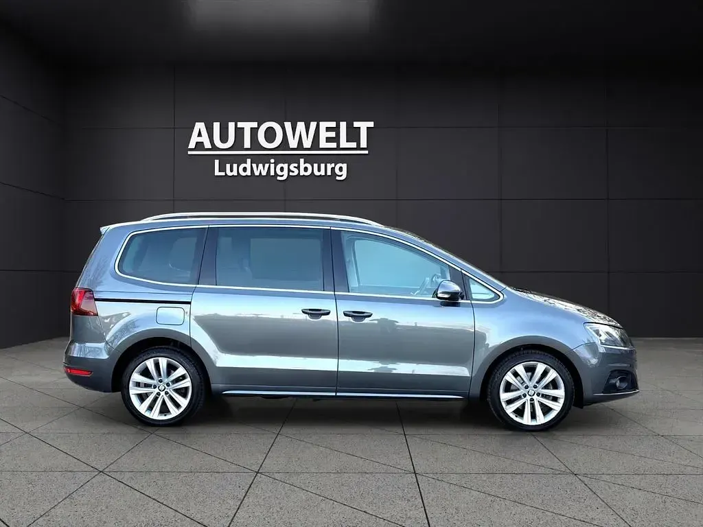 Używany Seat Alhambra Style Plus 184 KM (135 kW) 2016 Szary Minivan
