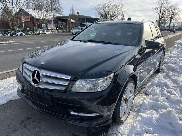 Gebraucht Mercedes C350 Sport Edition 231 PS (169 kW) 2010 Obsidianschwarz  metalliclack Kombi