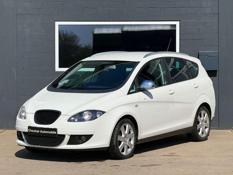 Gebraucht Seat Altea XL Comfort 150 PS (110 kW) 2009 Weiß Van / Kleinbus