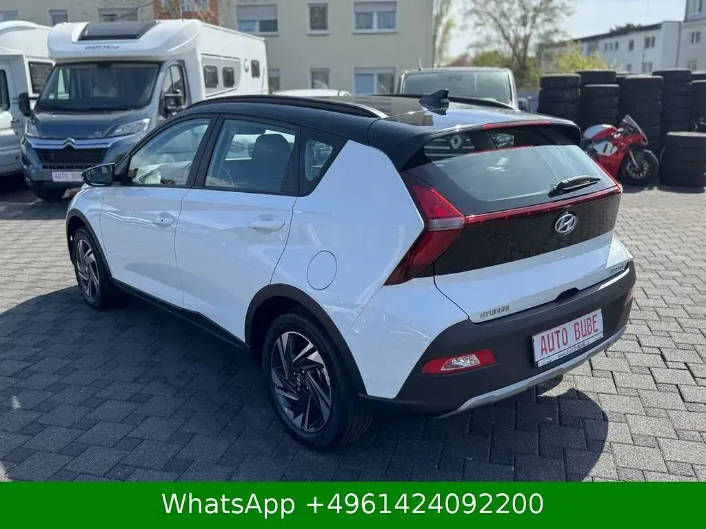 Neu Hyundai Bayon Select 83 PS (61 kW) 2025 Schwarz SUV