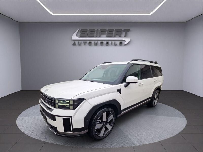 Creamy white / mic Gebraucht 2024 Hyundai Santa Fe Signature SUV | 50.990 € (Teuer) - Bild 1/4