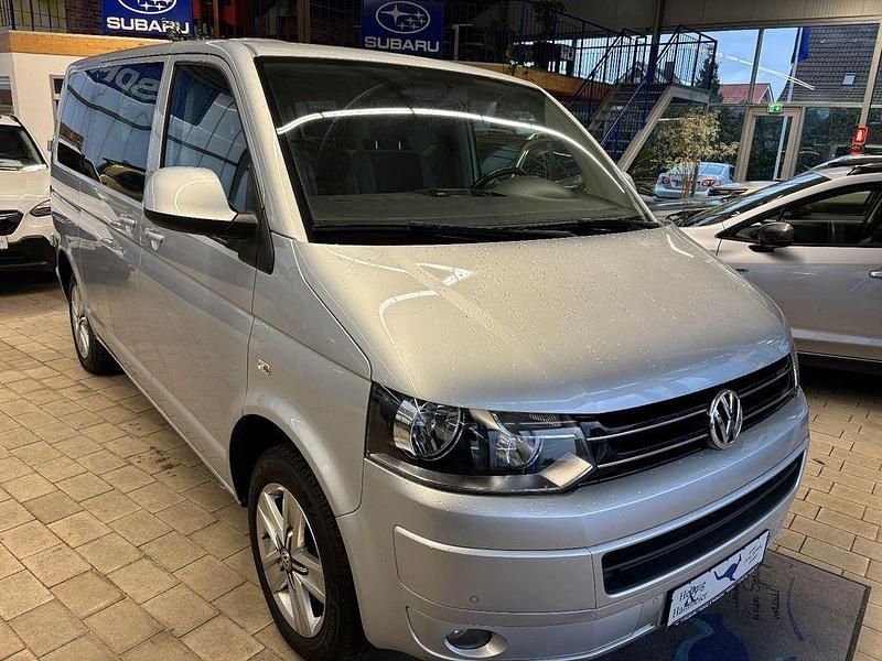 Gebraucht VW T5 Comfortline 140 PS (102 kW) 2014 Silber Van