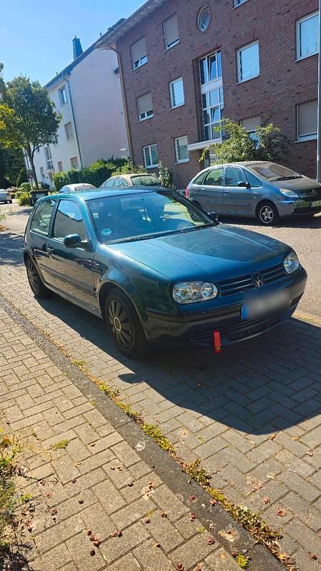 Grün Gebraucht 2002 VW Golf IV Coupé | 1.499 € (Fairer Preis) - Bild 1/4
