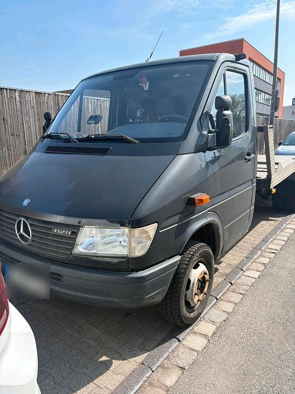 Gebraucht Mercedes Sprinter 122 PS (89 kW) 2000