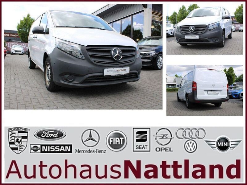 Arktikweiss Gebraucht 2022 Mercedes Vito Van / Kleinbus | 22.950 € - Bild 1/4