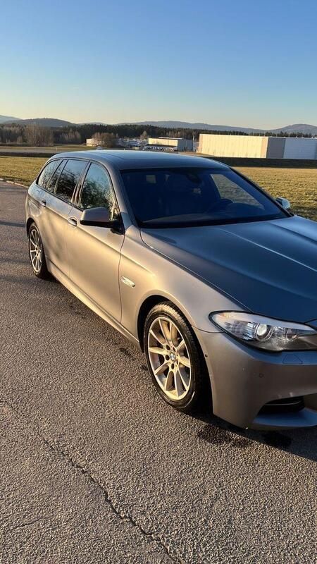 Grau Gebraucht 2013 BMW M550 Performance Limousine | 16.990 € (Guter Preis) - Bild 1/4
