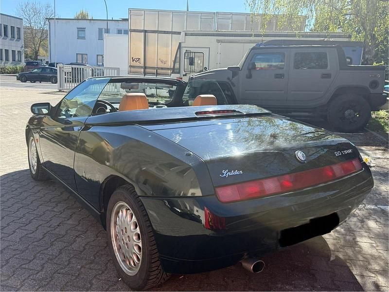 Gebraucht Alfa Romeo Spider 150 PS (110 kW) 2001 Schwarz Cabrio
