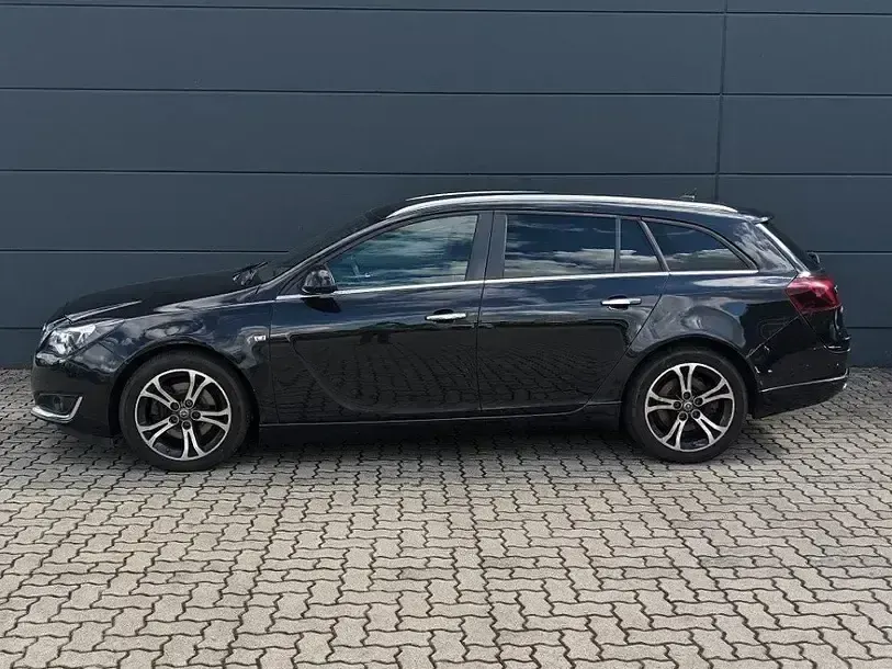 Gebraucht Opel Insignia OPC 194 PS (142 kW) 2014 Graphitschwarz metallic (metallic) Kombi
