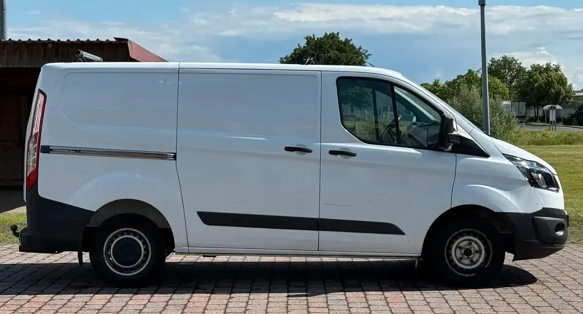 Gebraucht Ford Transit 105 PS (77 kW) 2014 Weiß Limousine