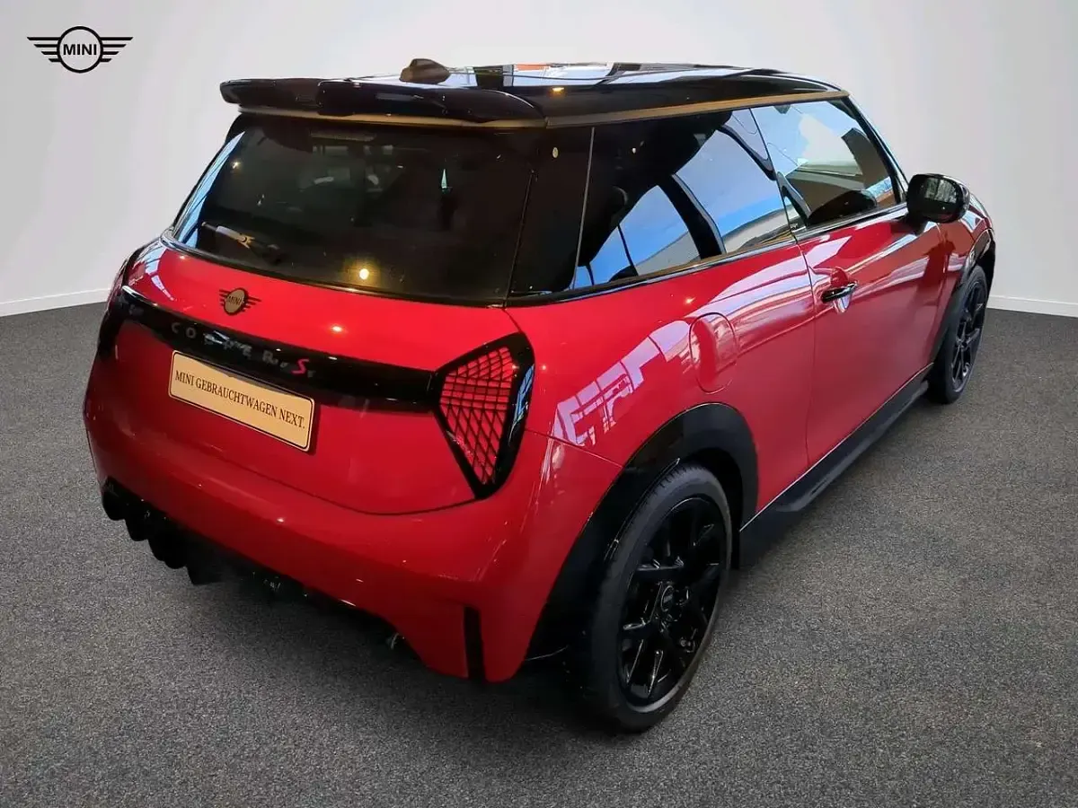 Gebraucht Mini John Cooper Works 204 PS (150 kW) 2025 Rot Kleinwagen