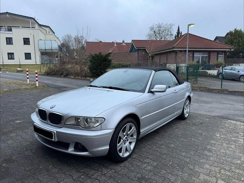 Silber Gebraucht 2005 BMW 318 Cabriolet Cabrio | 8.700 € (Teuer) - Bild 1/4