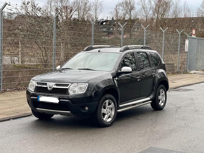 Schwarz Gebraucht 2010 Dacia Duster SUV | 5.000 € (Fairer Preis) - Bild 1/4