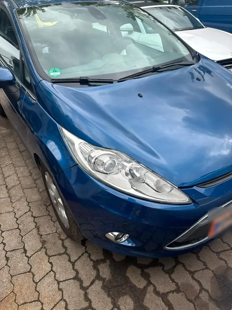 Gebraucht Ford Fiesta 82 PS (60 kW) 2009 Blau Kleinwagen