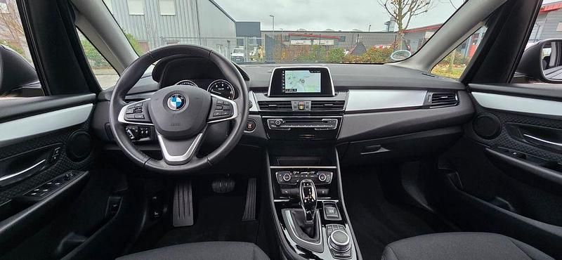 Gebraucht BMW 218 150 PS (110 kW) 2021 Schwarz Kombi
