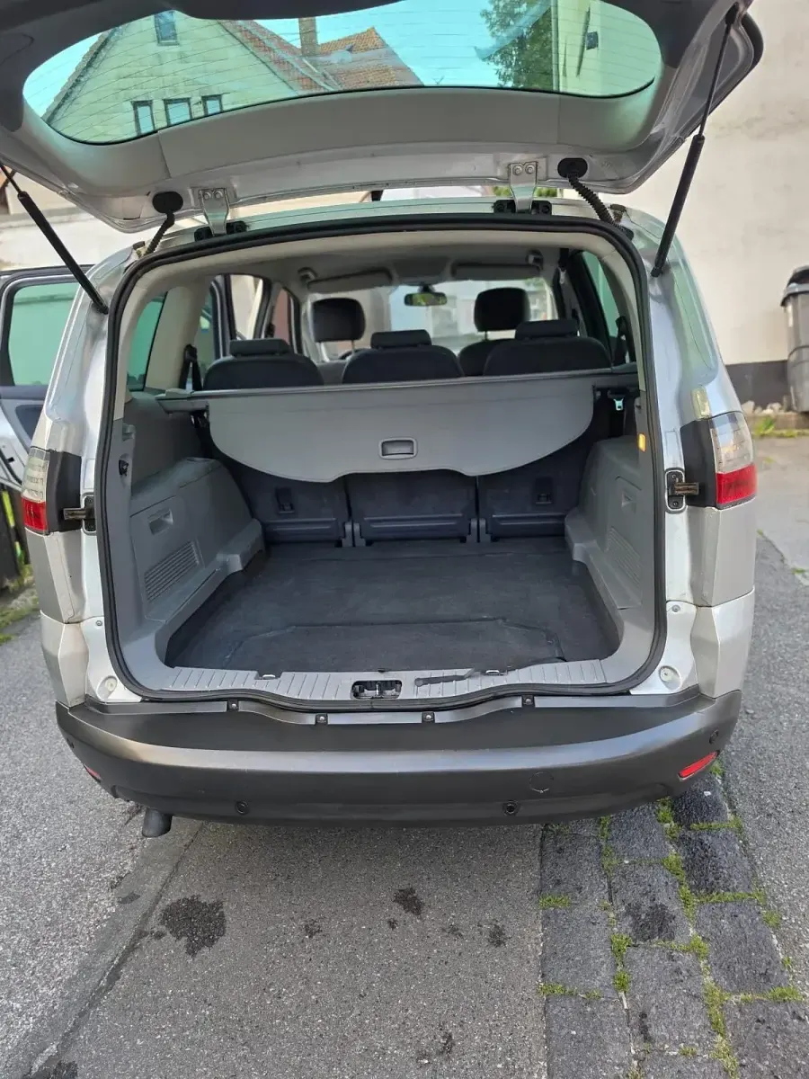 Gebraucht Ford S-MAX 2008 Silber Van / Kleinbus