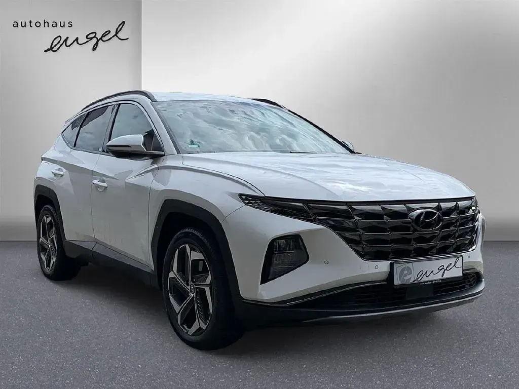 Gebraucht Hyundai Tucson Trend 265 PS (194 kW) 2021 Weiß SUV