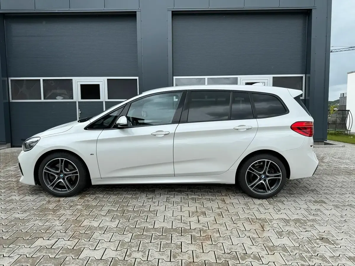 Gebraucht BMW 218 Gran Tourer M Sport 150 PS (110 kW) 2019 Weiß Van / Kleinbus