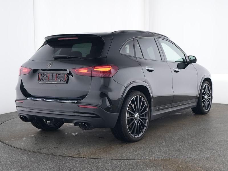 Gebraucht Mercedes GLA35 AMG AMG 306 PS (225 kW) 2024 Metalliclack kosmosschwarz SUV