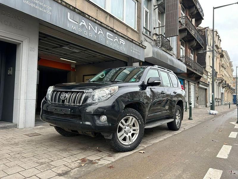 Schwarz Gebraucht 2012 Toyota Land Cruiser Executive SUV | 19.500 € - Bild 1/4