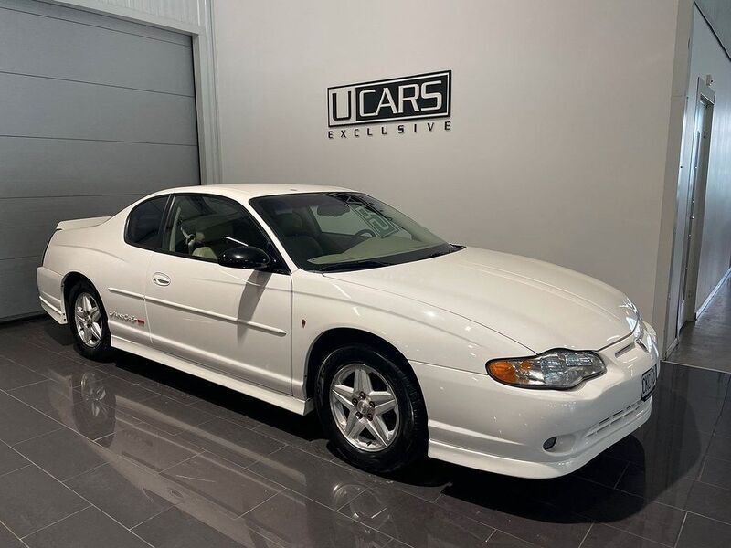 Weiß Gebraucht 2002 Chevrolet Monte Carlo | 9.999 € - Bild 1/4