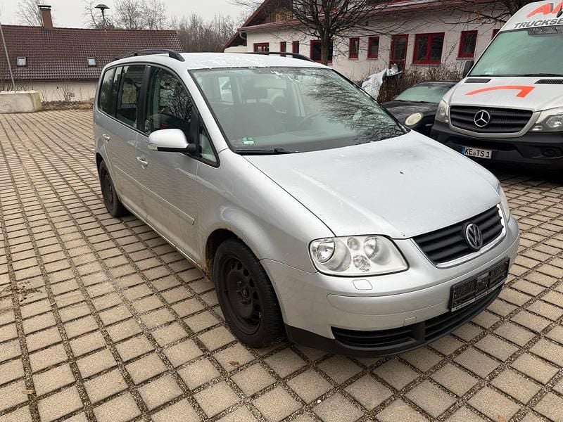 Gebraucht VW Touran 140 PS (102 kW) 2006 Silber Van / Kleinbus