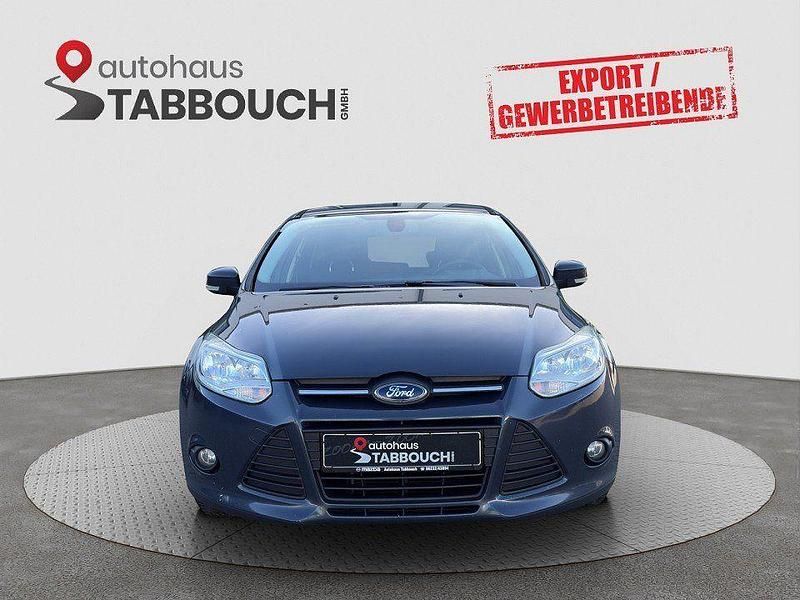 Gelb Gebraucht 2014 Ford Focus Trend Limousine | 3.999 € (Fairer Preis) - Bild 1/4