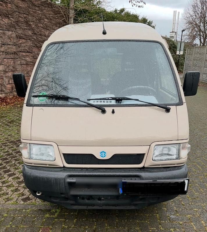 Gebraucht Piaggio Porter 65 PS (47 kW) 2000 Beige Van
