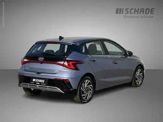 Gebraucht Hyundai i20 Trend 101 PS (74 kW) 2025 Blau Limousine