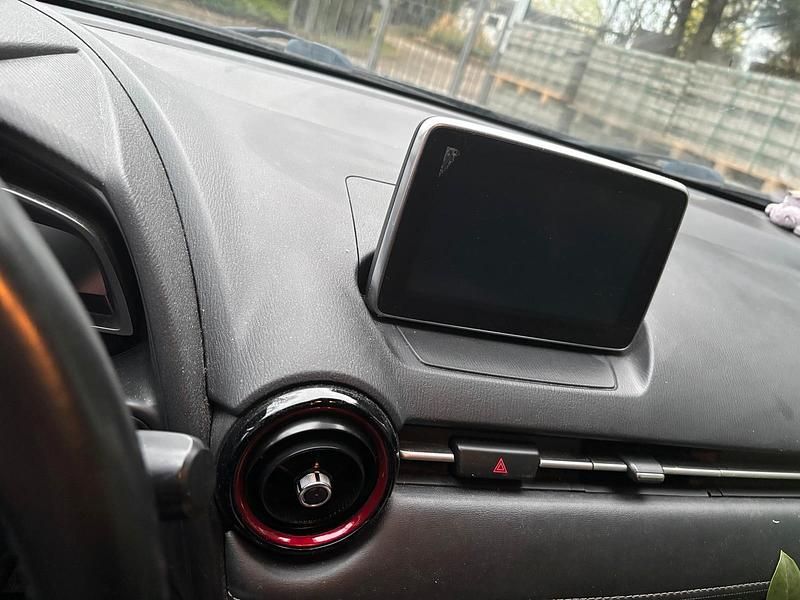 Gebraucht Mazda CX-3 Exclusive 120 PS (88 kW) 2015 Schwarz SUV