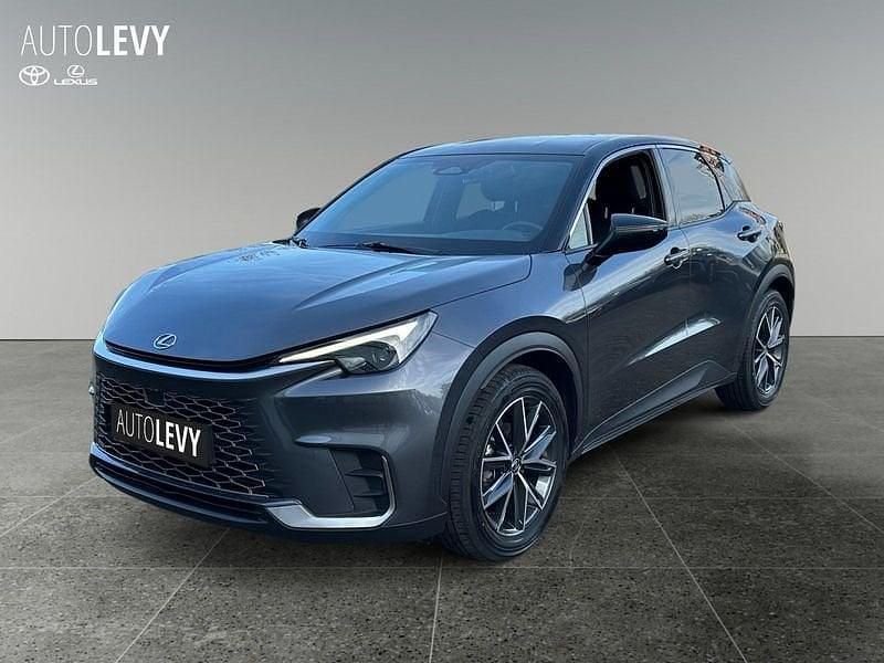 Gebraucht Lexus LBX 136 PS (100 kW) 2024 Grau SUV