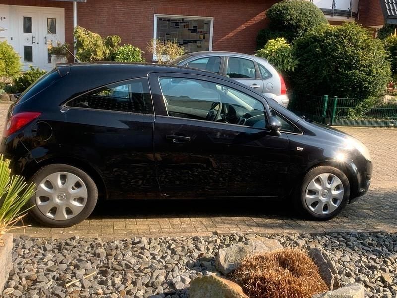 Gebraucht Opel Corsa 80 PS (58 kW) 2008 Schwarz Kleinwagen