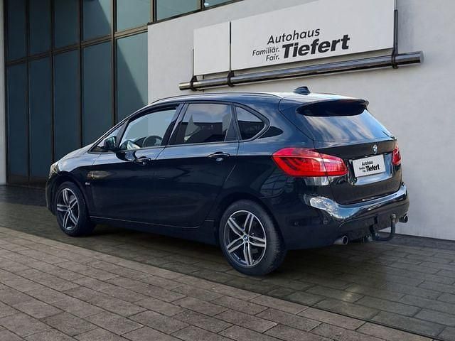Gebraucht BMW 220 Active Tourer Sport Line 192 PS (141 kW) 2016 Van / Kleinbus
