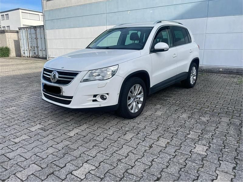 Weiß Gebraucht 2010 VW Tiguan SUV | 5.300 € (Superpreis) - Bild 1/4