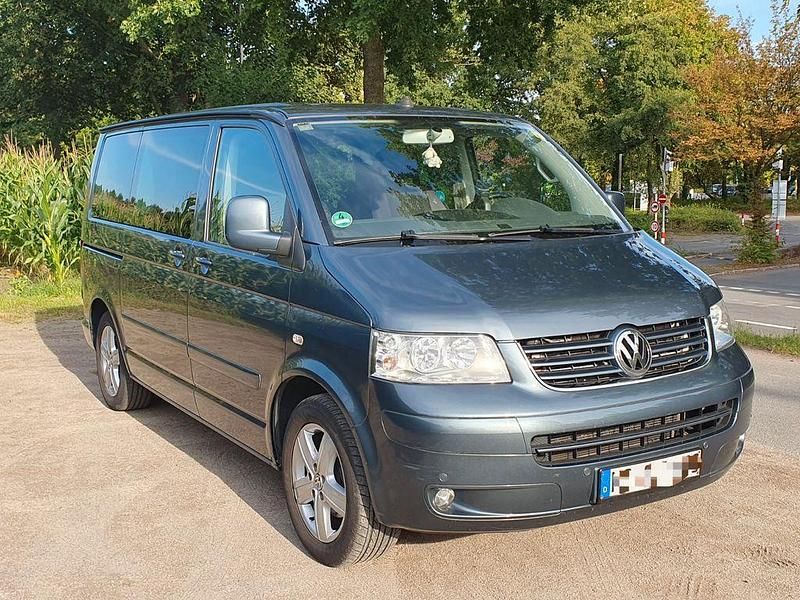 Gebraucht VW Multivan Comfortline 131 PS (96 kW) 2009 Grau Van