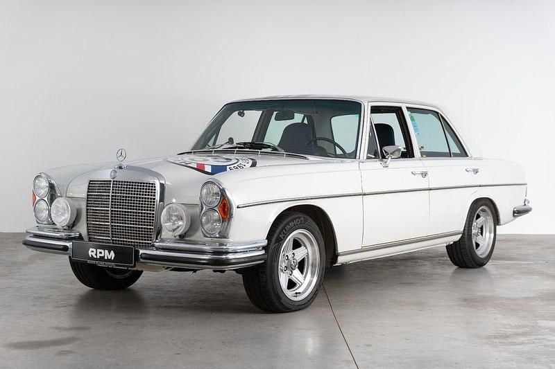 Weiß Gebraucht 1971 Mercedes W108 SE Limousine | 124.500 € - Bild 1/4