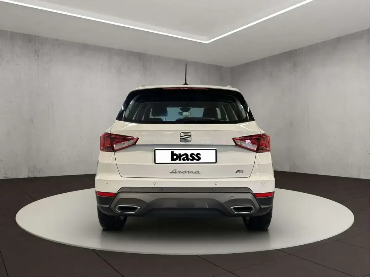 Gebraucht Seat Arona FR 150 PS (110 kW) 2021 "candy" weiss SUV