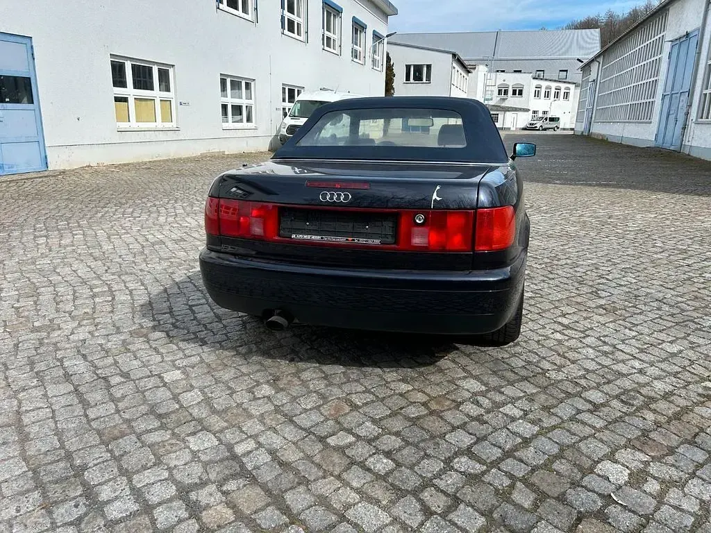 Gebraucht Audi Cabriolet Design 125 PS (91 kW) 2000 Blau Cabrio