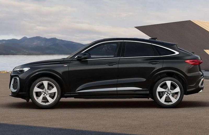 Mythosschwarz metallic Neu 2025 Audi Q5 Sportback S-Line SUV | 67.195 € (Fairer Preis) - Bild 1/4