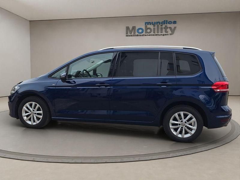 Gebraucht VW Touran Join 150 PS (110 kW) 2018 Blau Van / Kleinbus