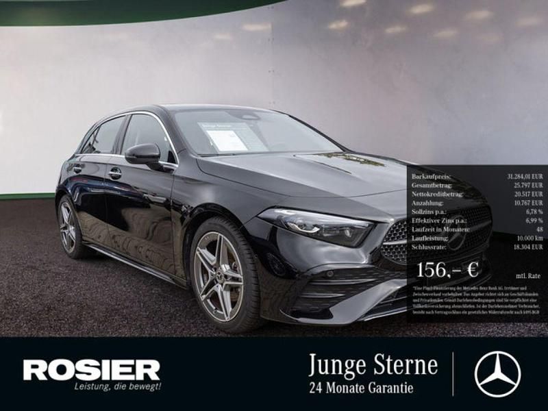 Schwarz / nachtschwarz Gebraucht 2024 Mercedes 200 AMG Coupé | 31.284 € (Superpreis) - Bild 1/4
