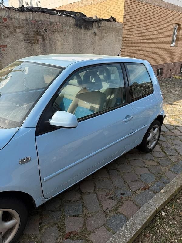 Second-hand VW Lupo 50 CP (36 kW) 2000 Albastru Hatchback