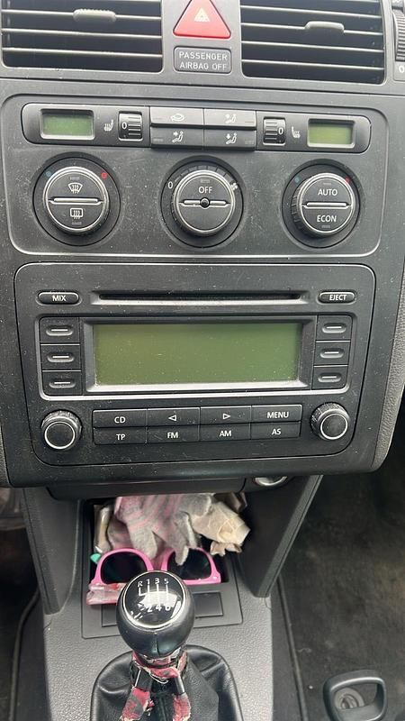 Gebraucht VW Touran 140 PS (102 kW) 2004 Schwarz Van / Kleinbus