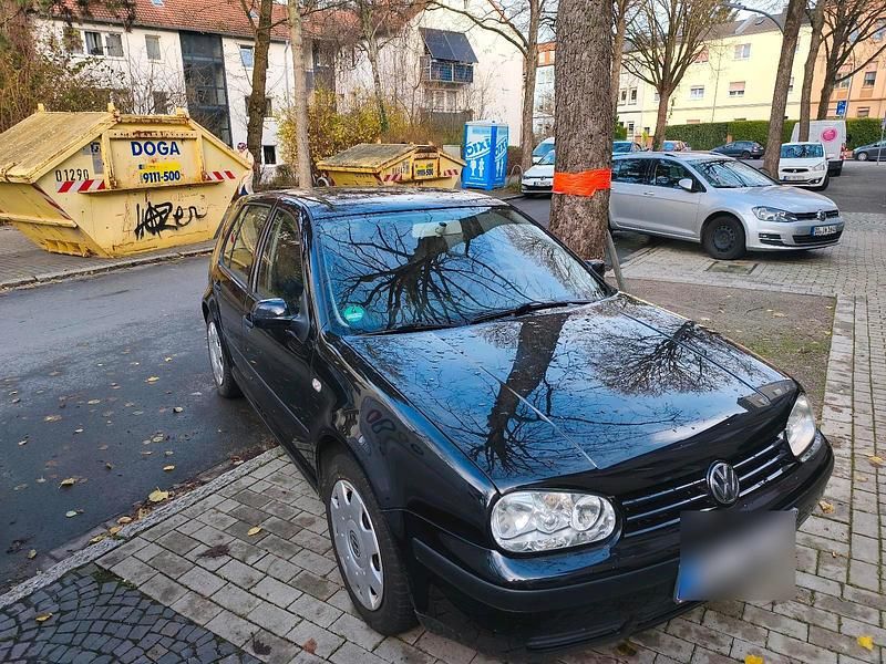 Gebraucht VW Golf IV 75 PS (55 kW) 2001 Schwarz Limousine