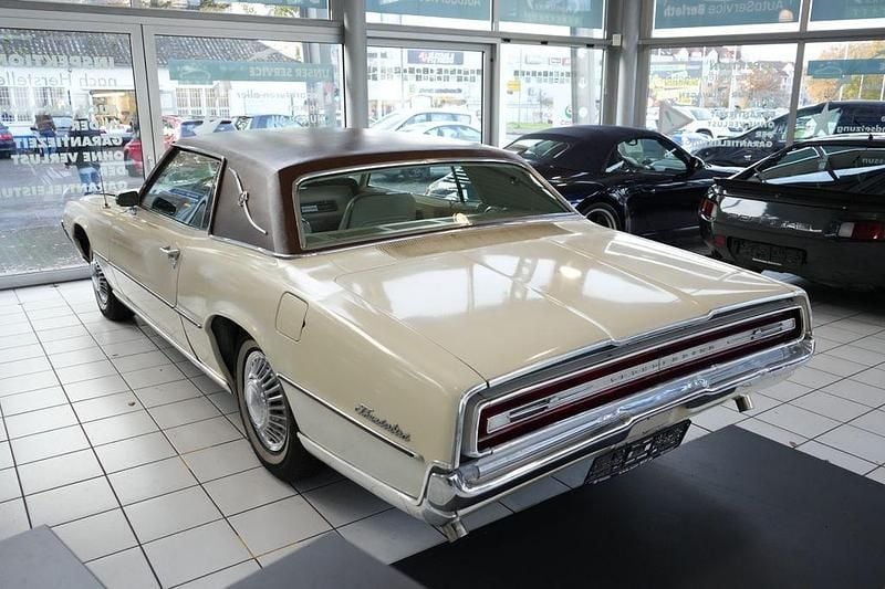 Second-hand Ford Thunderbird 315 CP (231 kW) 1967 Bej Coupe